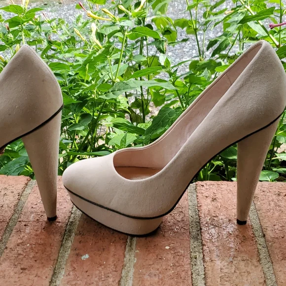 STEVEN by Steve Madden heels - Picture 5 of 11